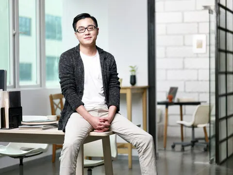 人人体育APP 海报